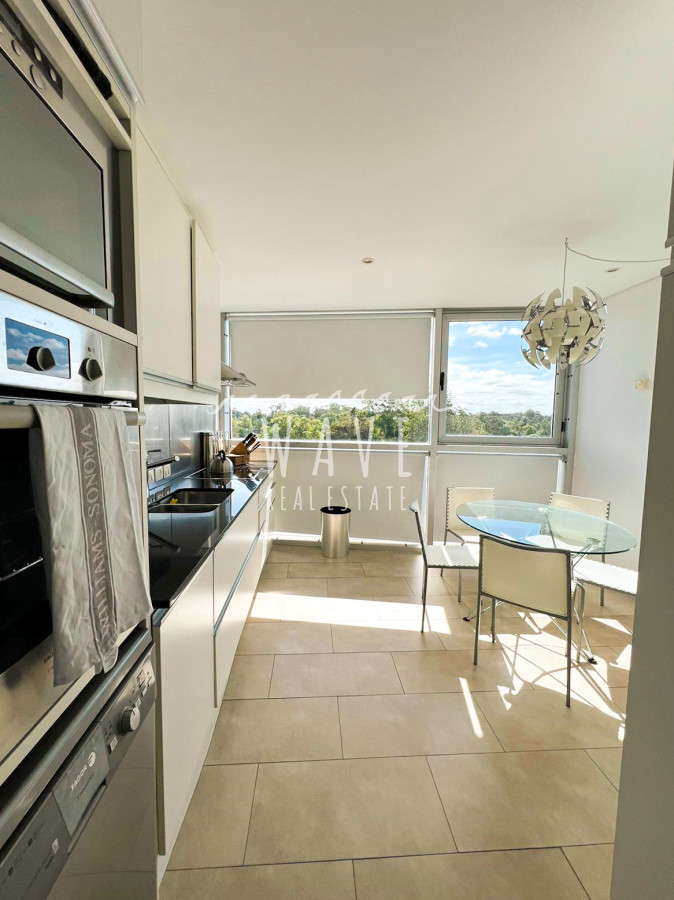 Apartamento ID.4315 - Penthouse en alquiler en exclusiva Torre Delamar.