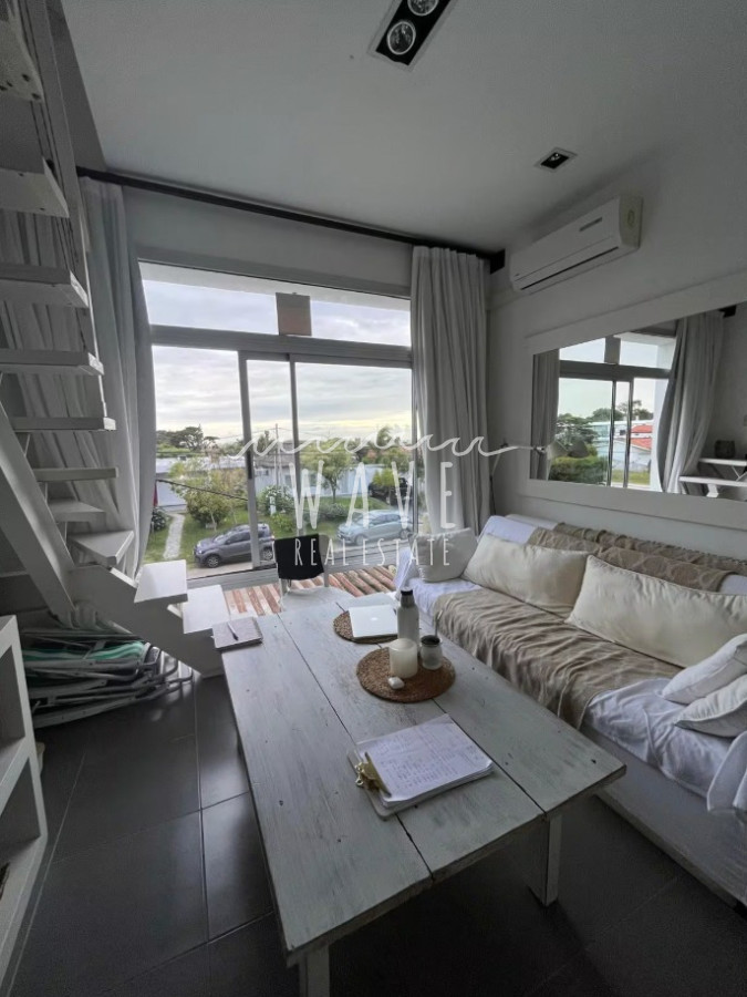 Apartamento ID.5238 - Duplex Manantiales 1 dorm en Venta