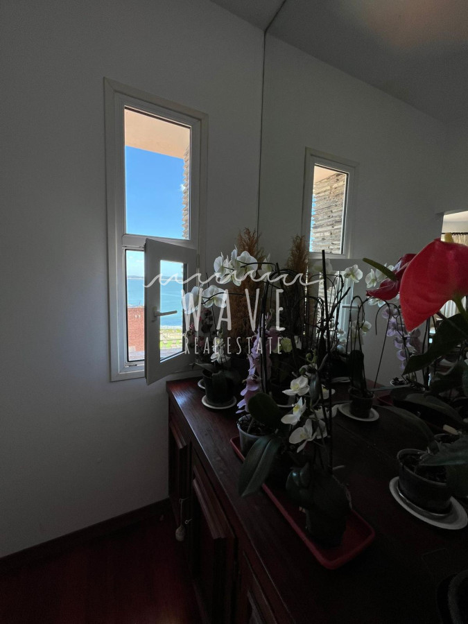 Apartamento ID.3965 - Venta de apartamento en Península, edificio emblemático, 3 dormitorios, reciclado.