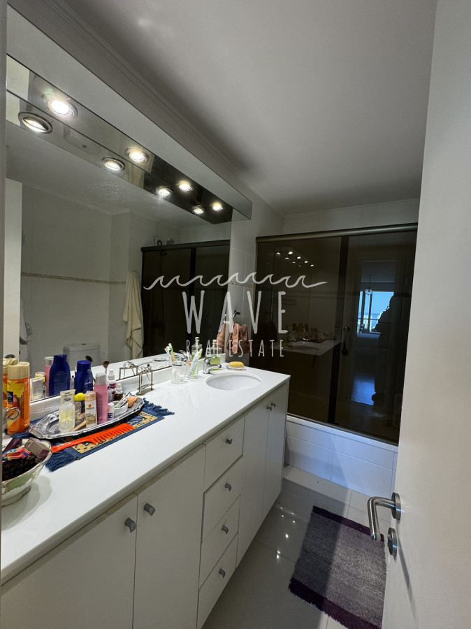 Apartamento ID.4849 - Venta de Apartamento sobe Roosevelt, con 3 dormitorios y amenities