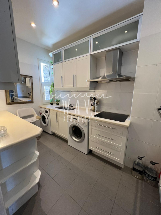 Apartamento ID.3965 - Venta de apartamento en Península, edificio emblemático, 3 dormitorios, reciclado.