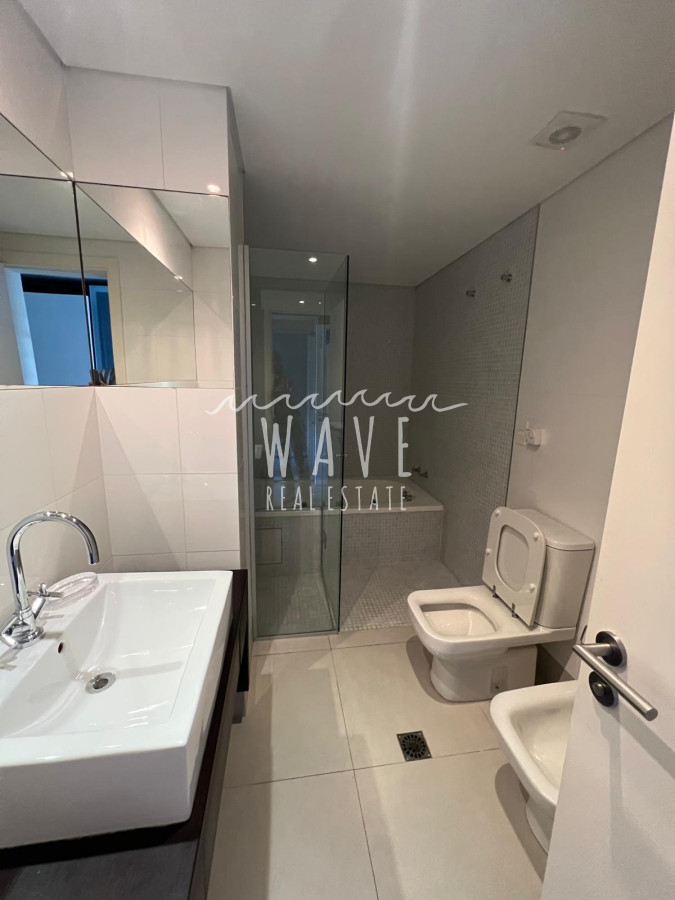 Apartamento ID.1212 - Brava 28. Planta baja con parrillero y jardín propio. 2 suites.