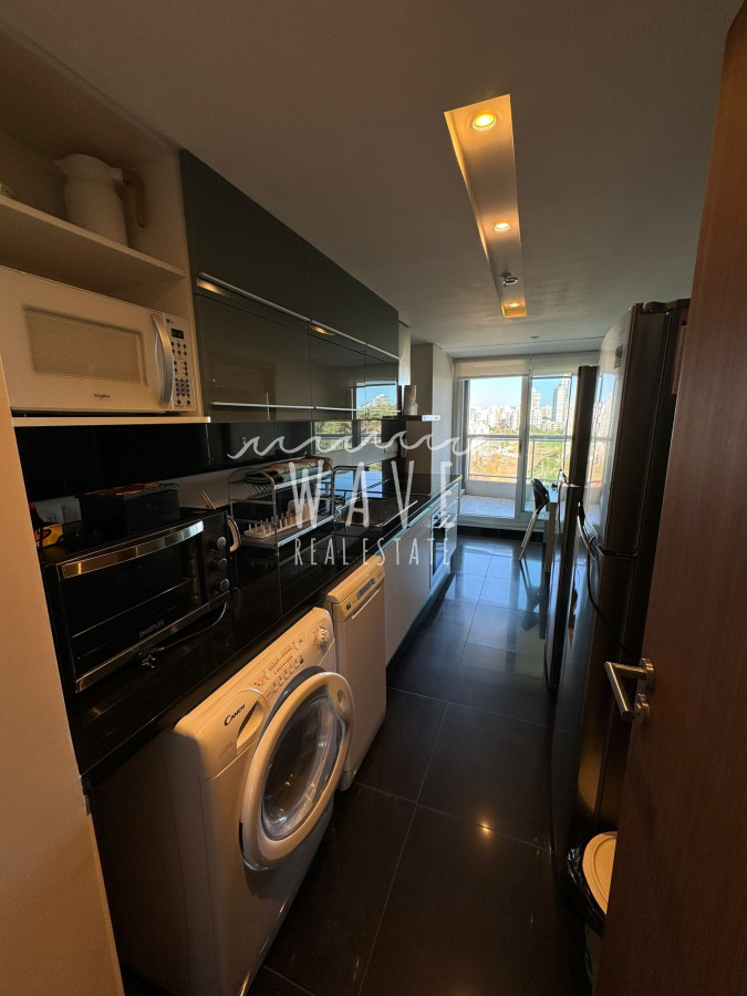 Apartamento ID.4249 - Venta apartamento 2 dormitorios y dependencia parada 10 Brava