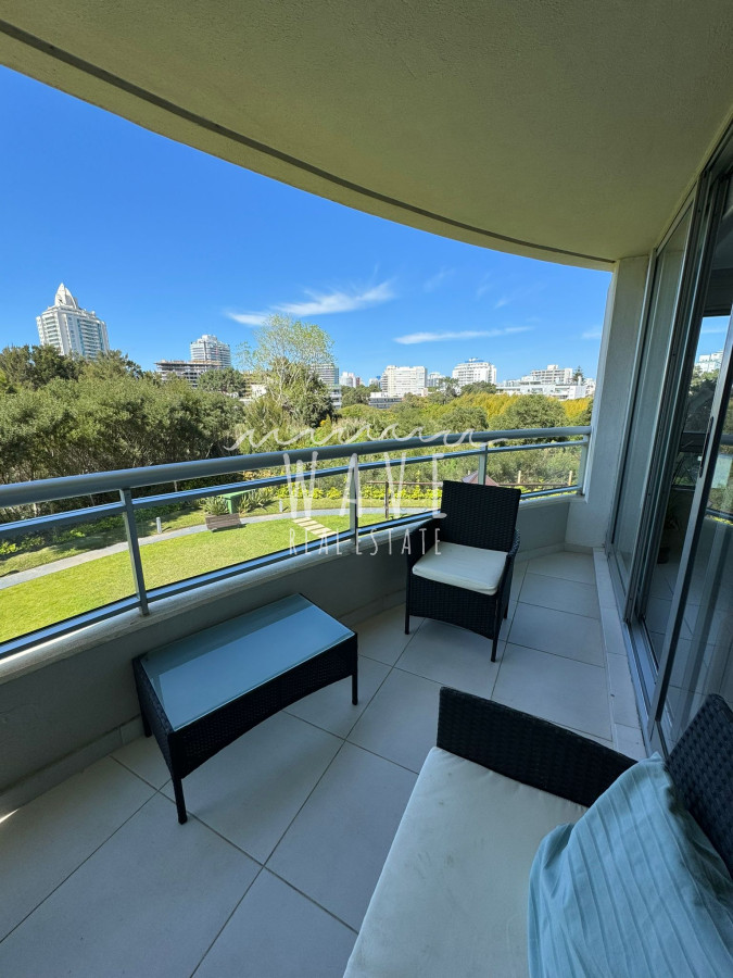 Apartamento ID.4562 - Venta, Apartamento sobre Roosevelt, 2 dormitorios y amenities
