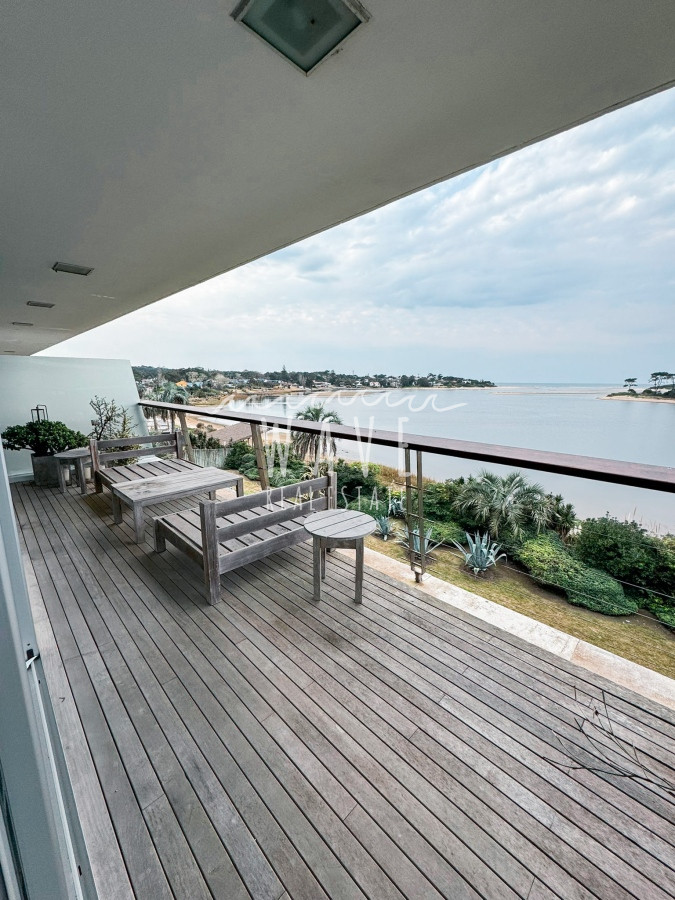 Apartamento ID.4370 - Venta y alquiler temporada apartamento de lujo con vista al mar 