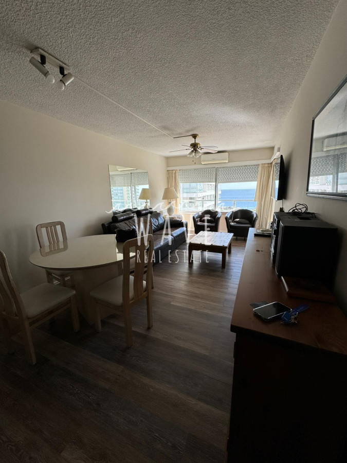 Apartamento ID.4662 - Venta apartamento 1 dormitorio y medio, Punta del Este, playa mansa