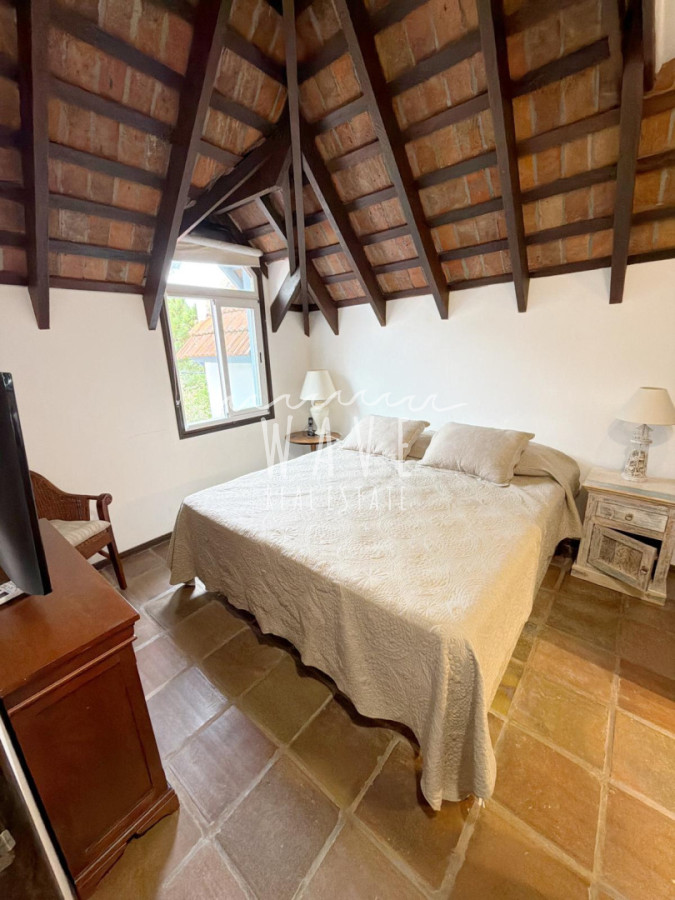 Apartamento ID.5513 - Venta de apartamento triplex de 3 dormitorio en La Barra