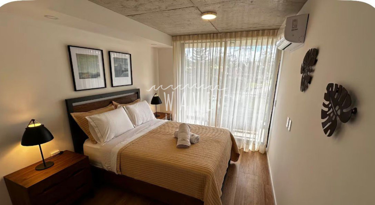 Apartamento ID.5610 - Venta de apartamento de 1 dormitorio en Playa Mansa, Punta del Este