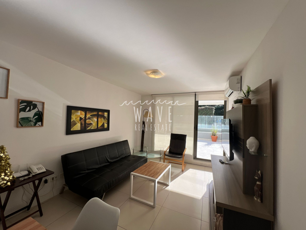 Apartamento ID.5605 - Venta de apartamento de 1 dormitorio y medio en Punta del Este