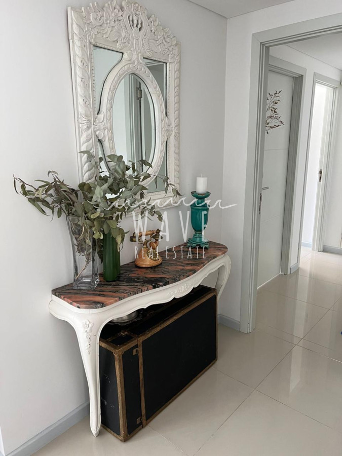Apartamento ID.4719 - Alquiler departamento 2 dormitorios, Punta del Este, playa brava.