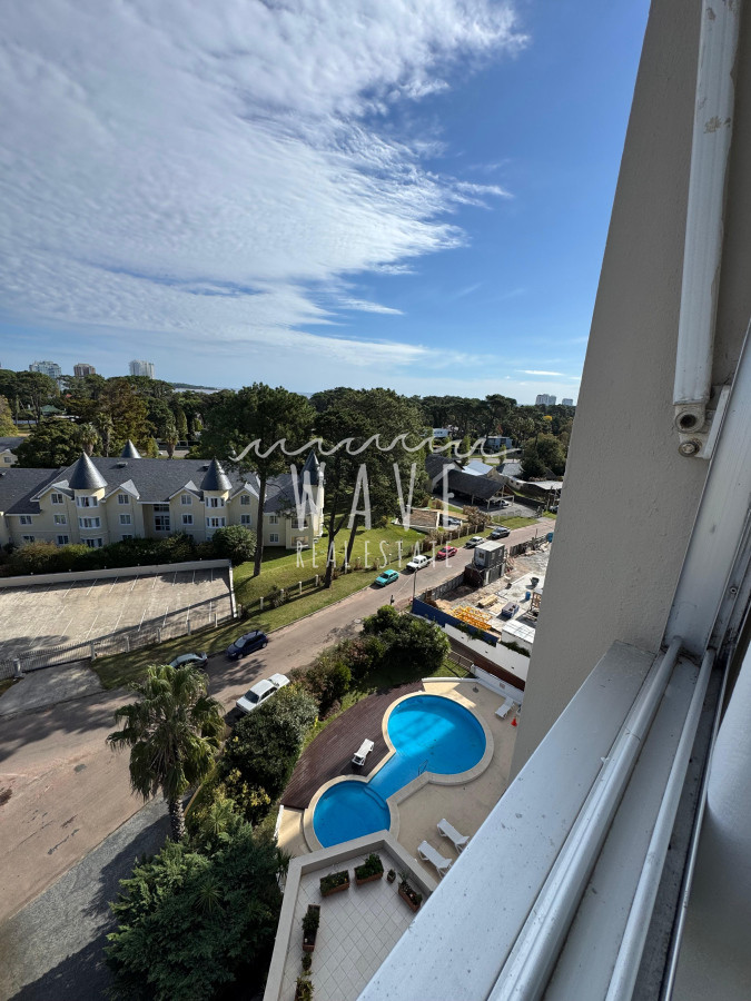 Apartamento ID.4844 - Venta de apartamento 3 dormitorios frente a punta shopping