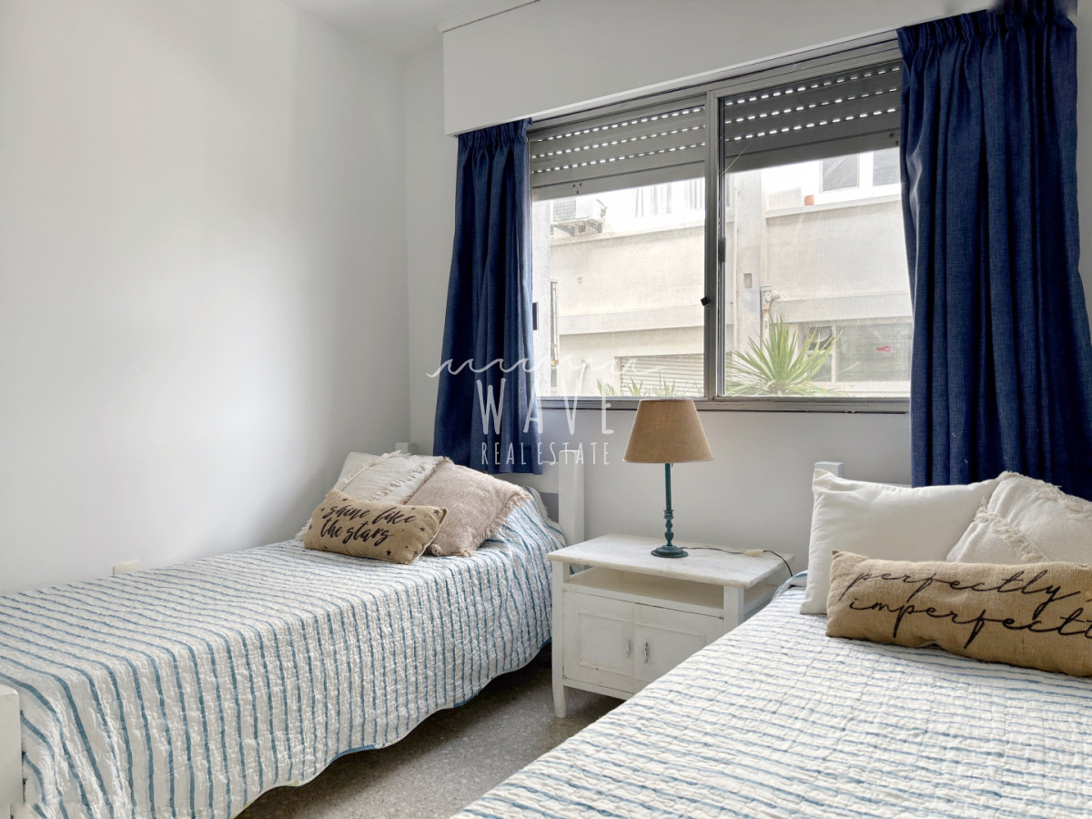 Apartamento ID.5137 - Alquiler temporal, apartamento 3 dormitorios, Playa Mansa Punta del Este 