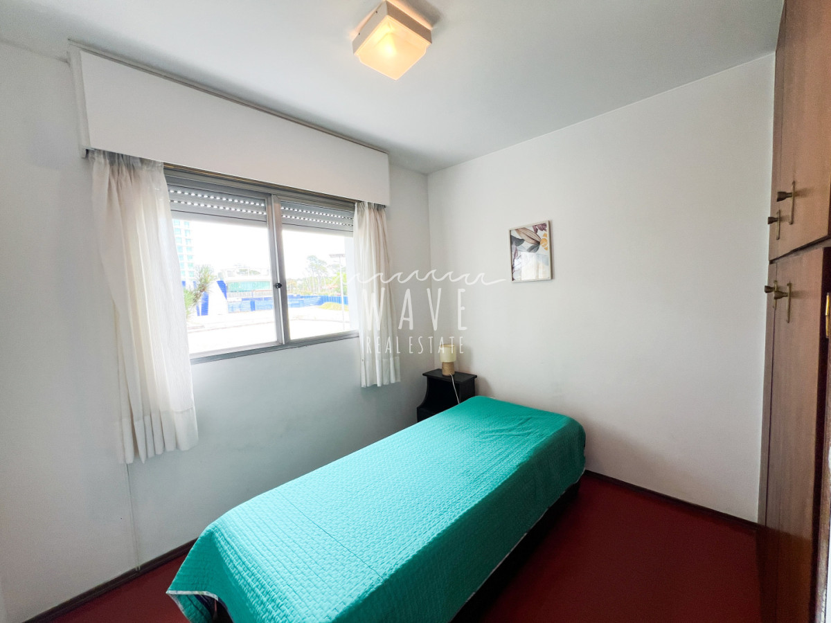 Apartamento ID.5416 - Oportunidad apartamento 3 dormitorios primera línea playa mansa 