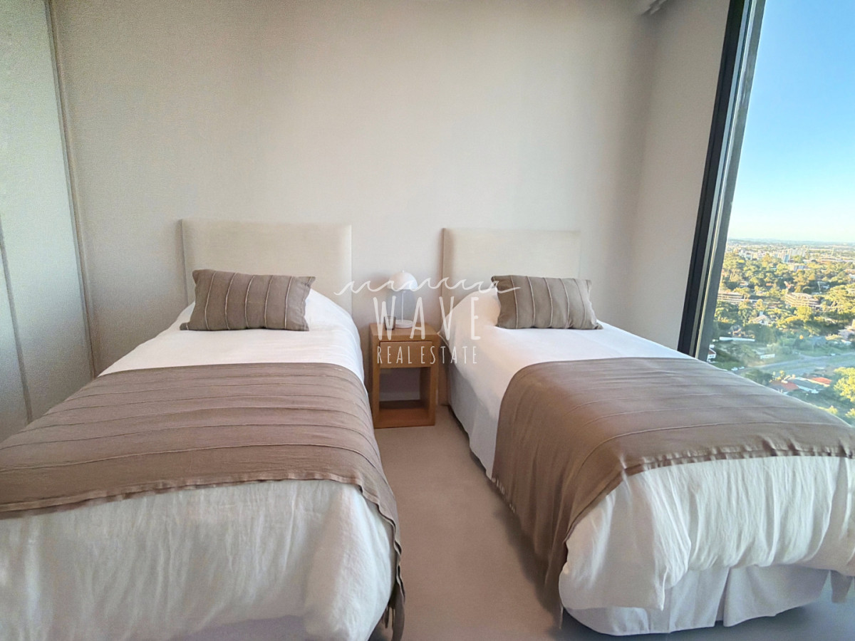 Apartamento ID.4765 - Venta Penthouse duplex, Playa Mansa, Punta del Este 