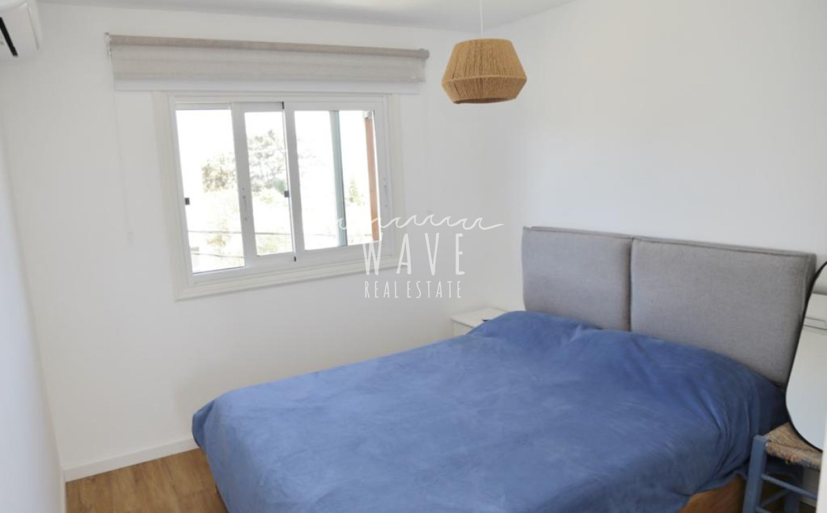 Apartamento ID.4450 - Disponible Alquiler Invernal, Apto en La Barra a metros del mar. 2 dormitorios, terraza.