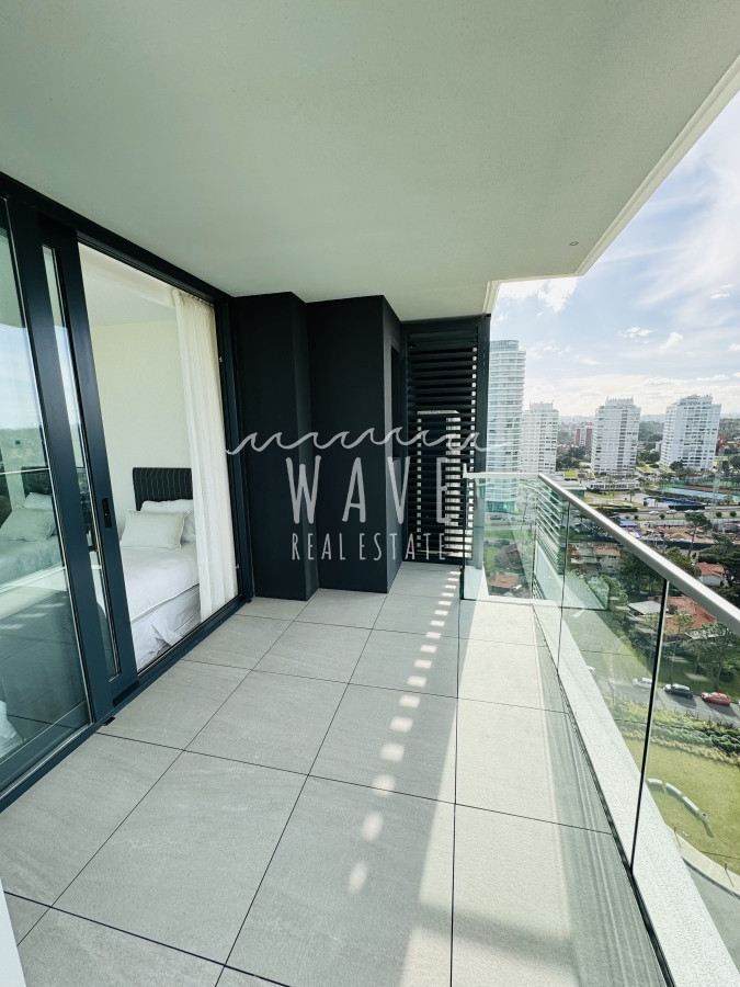 Apartamento ID.4074 - Venta apartamento, primera fila playa mansa, Punta del Este 