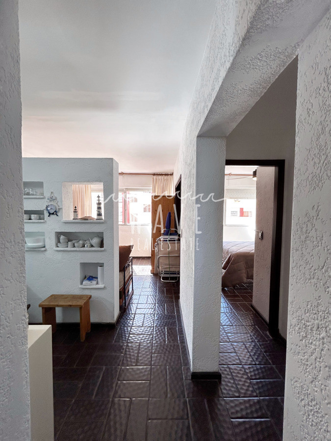 Apartamento ID.5078 - Venta de apartamento de 1 dormitorio en Playa Brava, Punta del Este