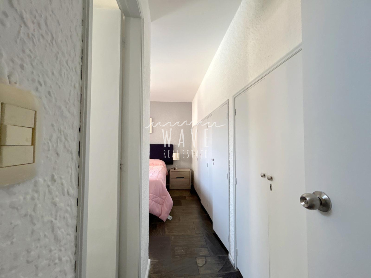 Apartamento ID.5377 - Venta apartamento 2 dormitorios, Punta del Este, playa brava