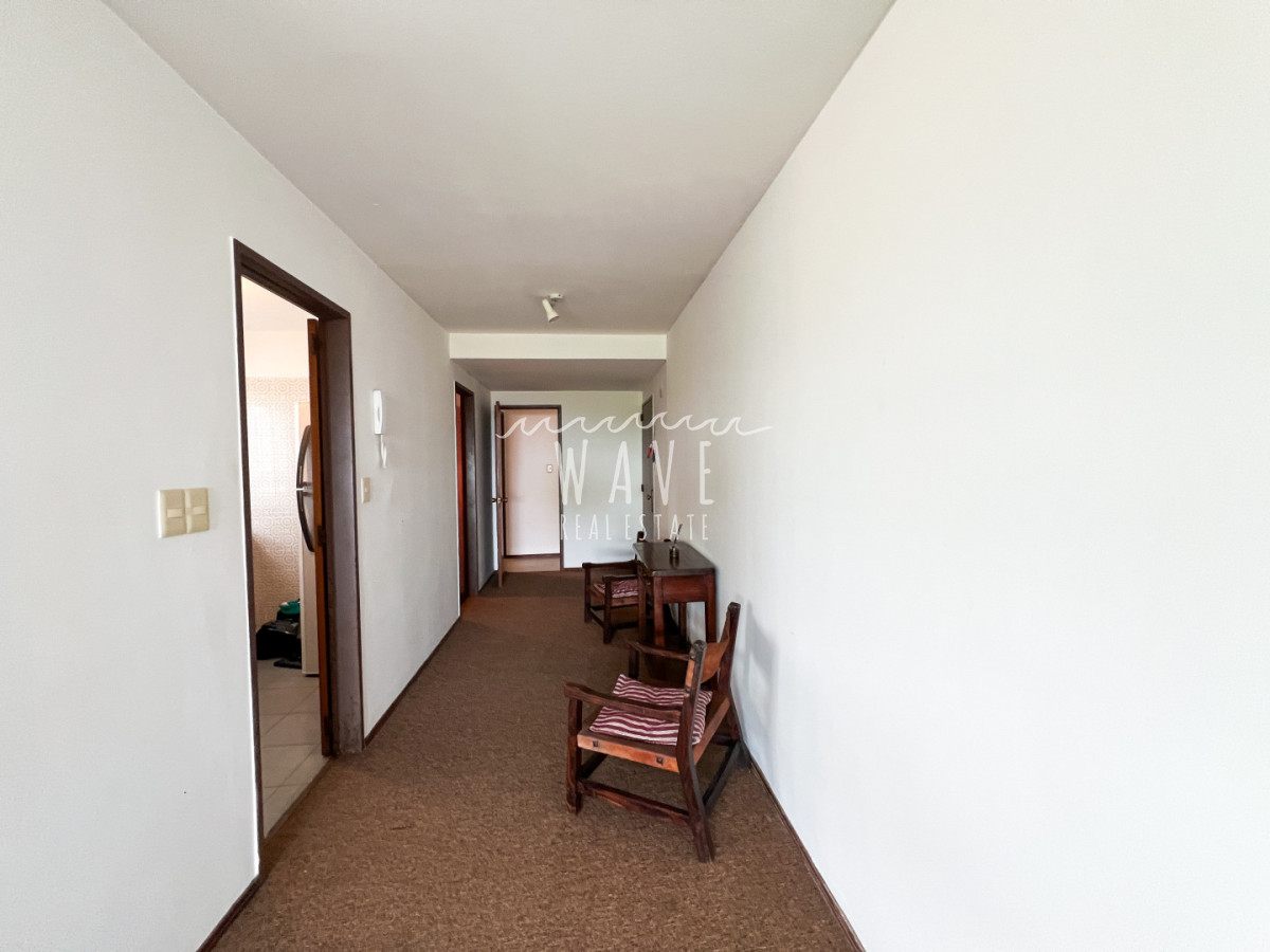Apartamento ID.5416 - Oportunidad apartamento 3 dormitorios primera línea playa mansa 