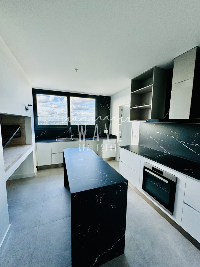 Apartamento ID.4107 - Venta Espectacular Penthouse, primera fila playa mansa