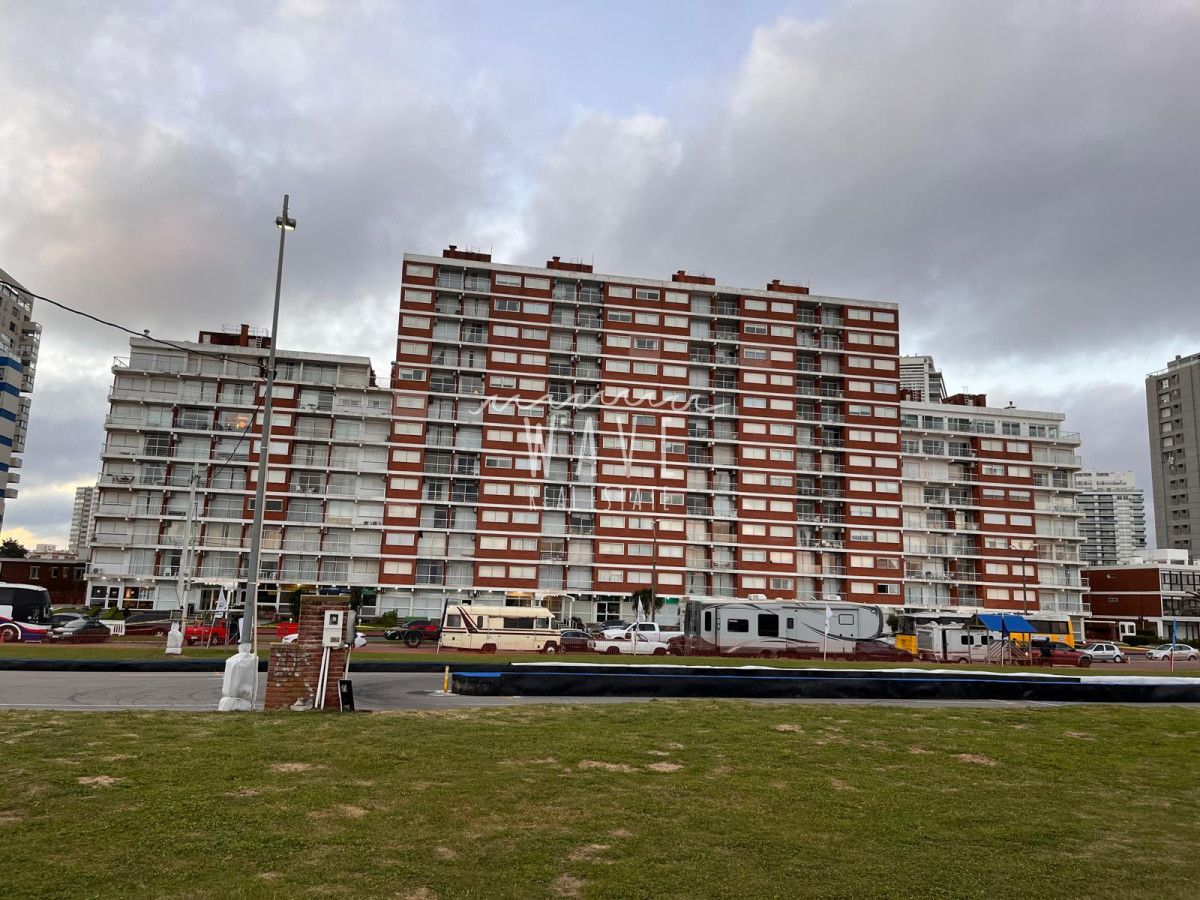 Apartamento ID.4808 - OPORTUNIDAD VENTA APTO BRAVA FRENTE AL MAR 1 dormitorio