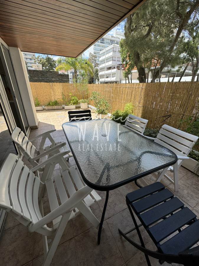 Apartamento ID.4272 - Península, Venta y Alquiler Anual, 2 dormitorios, terraza, gge.