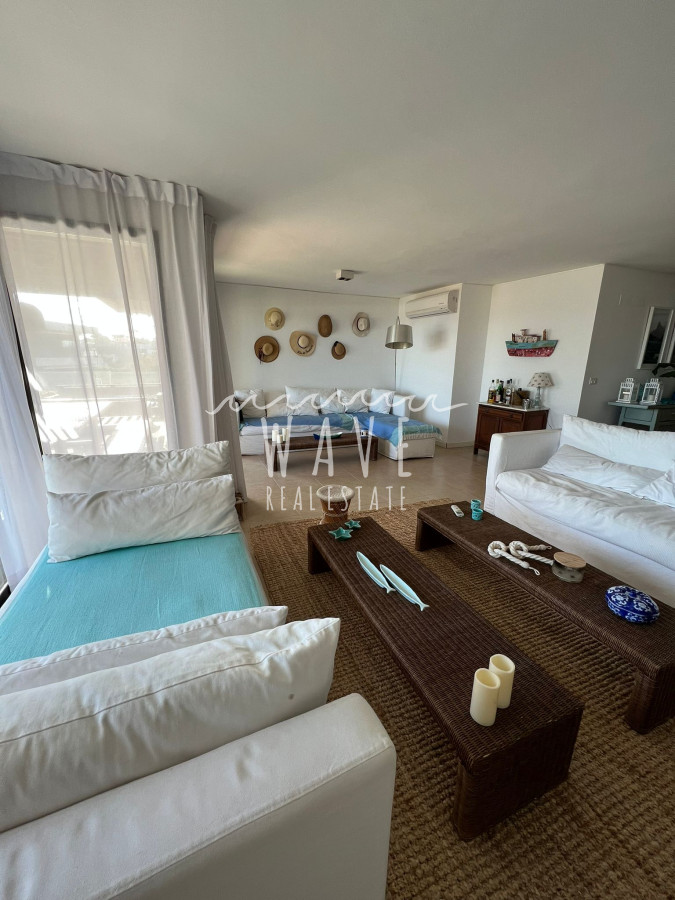 Apartamento ID.1553 - Manantiales, 3 dormitorios, frente al mar.