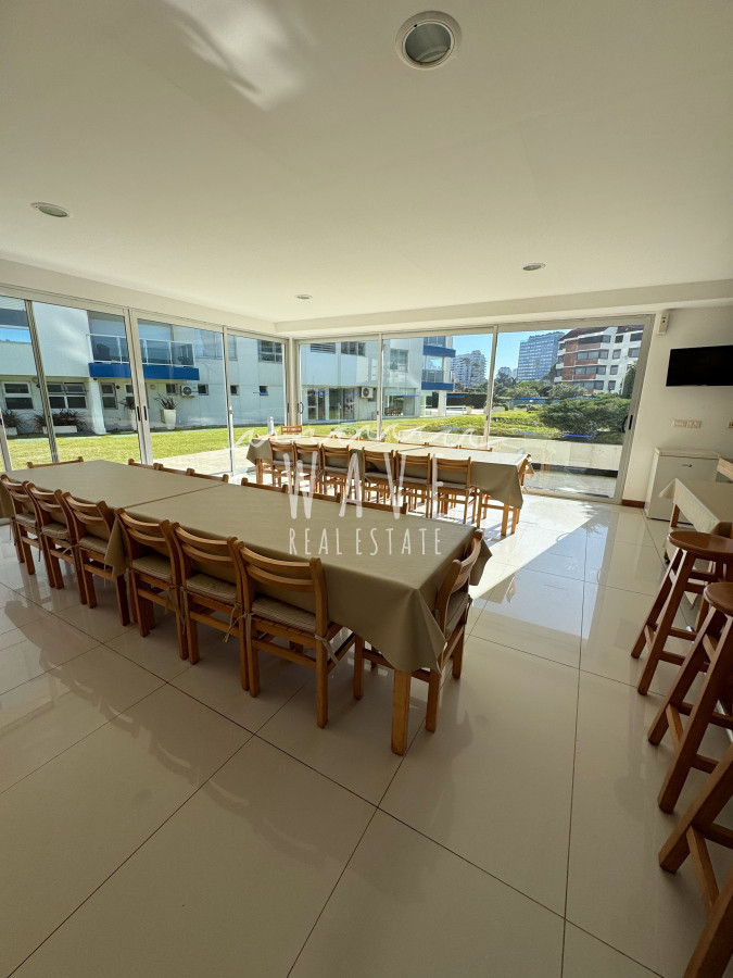 Apartamento ID.4914 - Alquiler Verano en Brava, a metros del mar. 3 dormitorios y dep. Servicio 