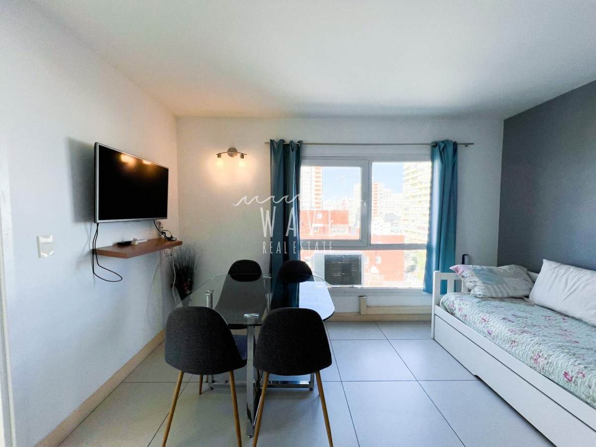 Apartamento ID.5182 - Venta de apartamento de 1 dormitorio en Península, Punta del Este