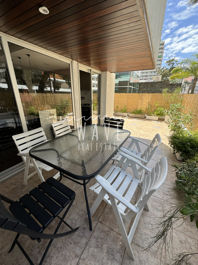 Apartamento ID.4272 - Península, Venta y Alquiler Anual, 2 dormitorios, terraza, gge.