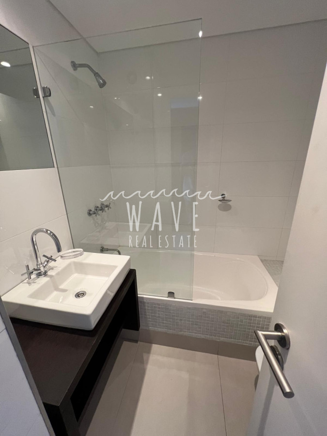 Apartamento ID.1212 - Brava 28. Planta baja con parrillero y jardín propio. 2 suites.