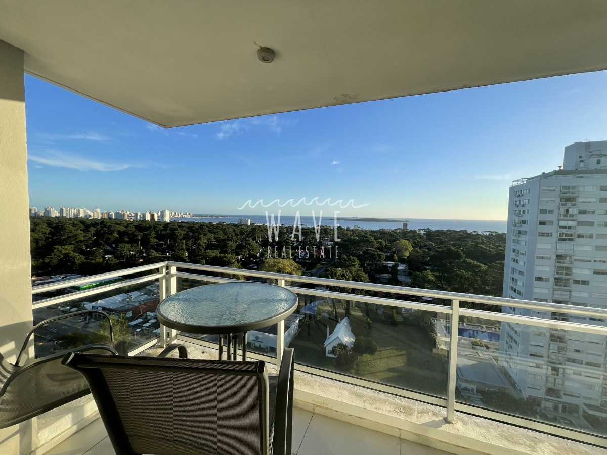 Apartamento ID.4204 - Venta y alquiler temporal de apartamento 2 dormitorios , torre con servicios en Av. Roosevelt