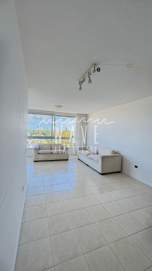 Apartamento ID.4844 - Venta de apartamento 3 dormitorios frente a punta shopping