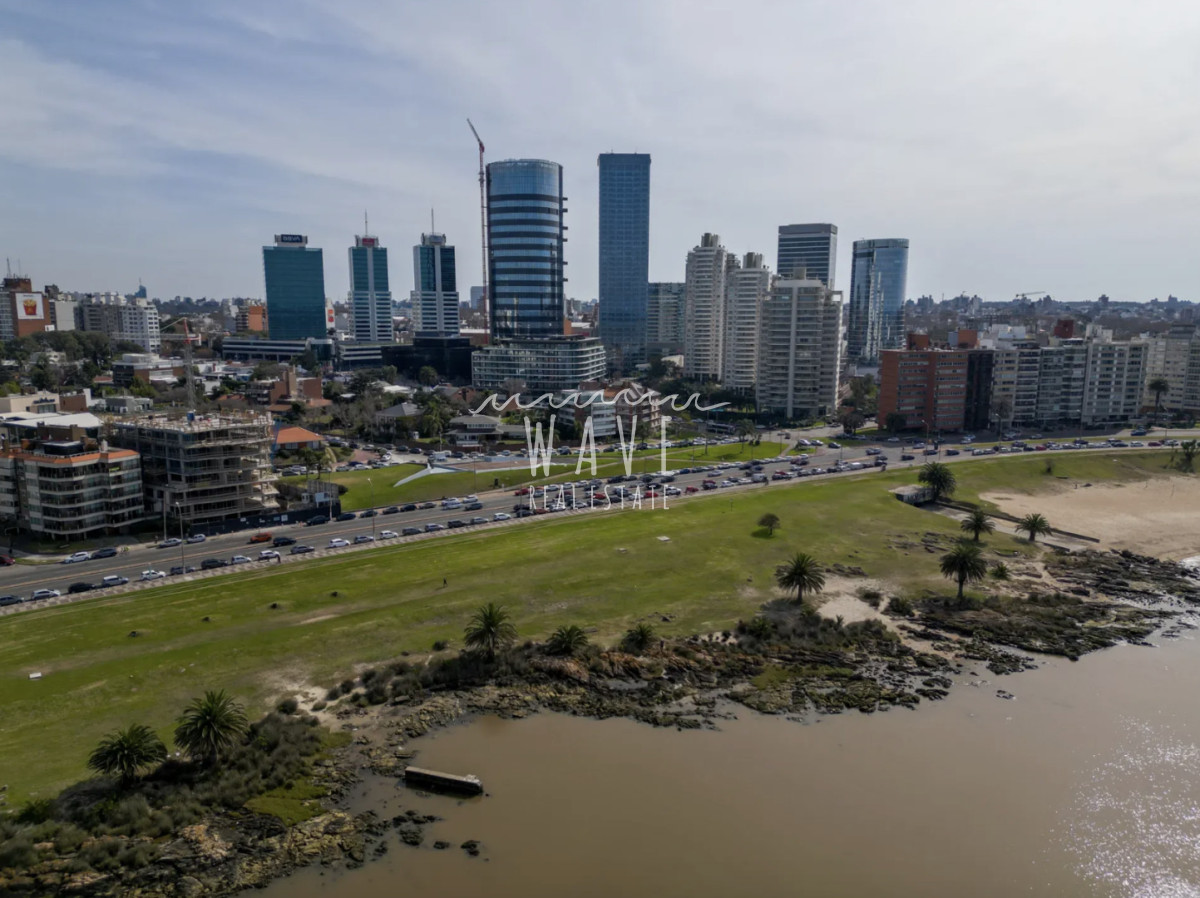 Apartamento ID.5462 - Venta de apartamento de 2 dormitorios en Pocitos, Montevideo