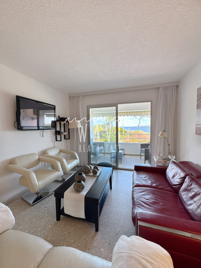 Apartamento ID.4963 - Alquiler apartamento 3 dormitorios Playa Mansa, Punta del Este 