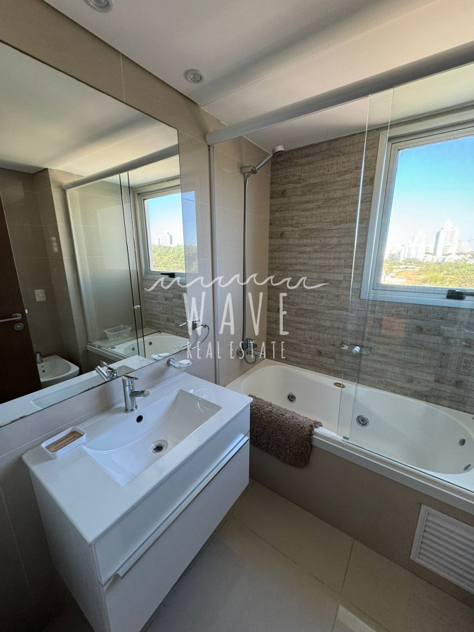 Apartamento ID.4249 - Venta apartamento 2 dormitorios y dependencia parada 10 Brava