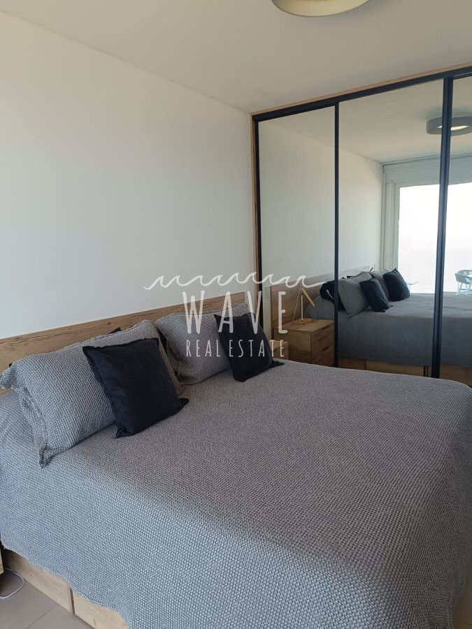 Apartamento ID.4547 - Alquiler  3 dorm en suite Playa Brava frente al mar