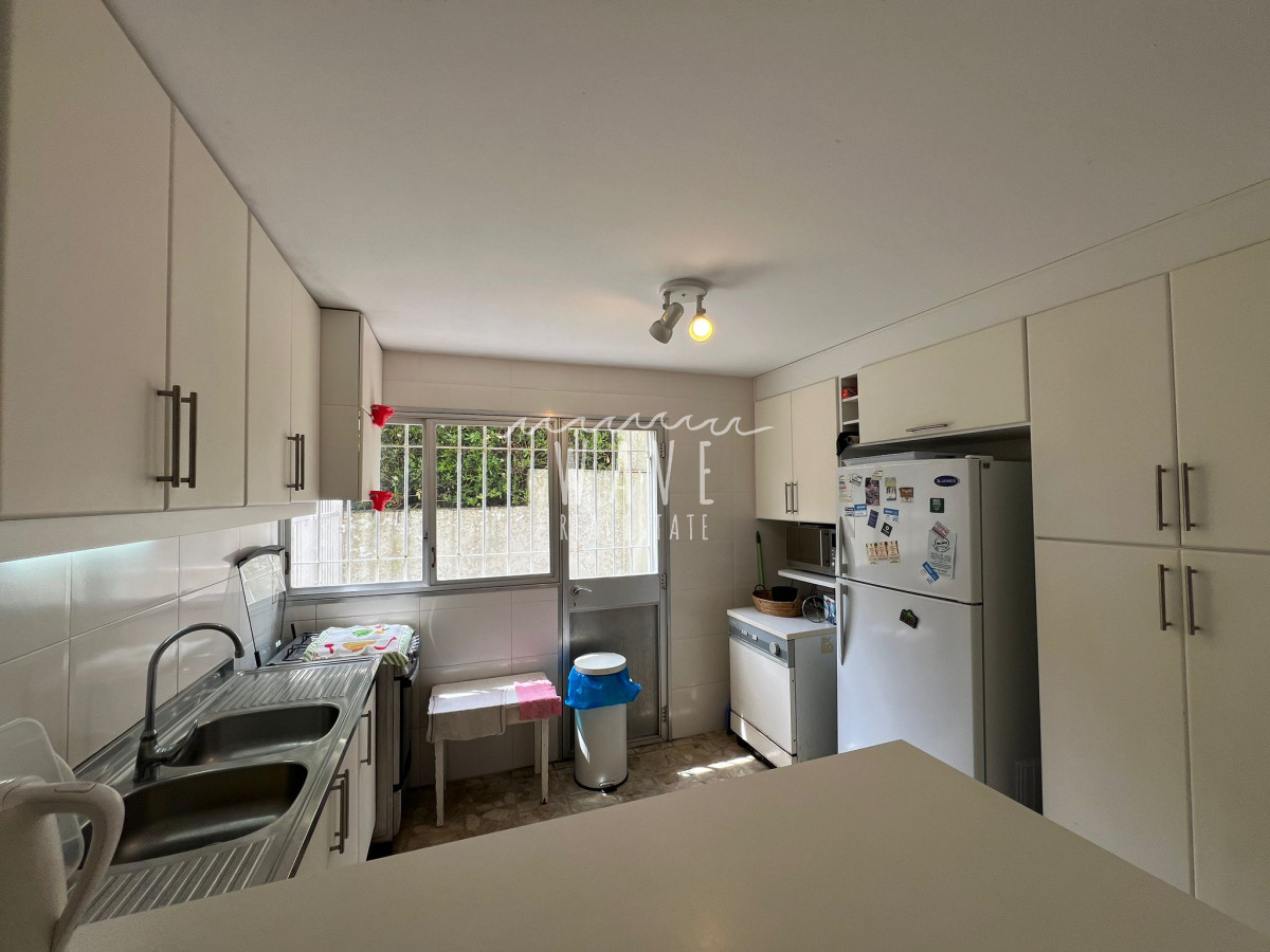 Apartamento ID.4537 - Apartamento en primera linea puerto  Punta del Este en alquiler temporal 