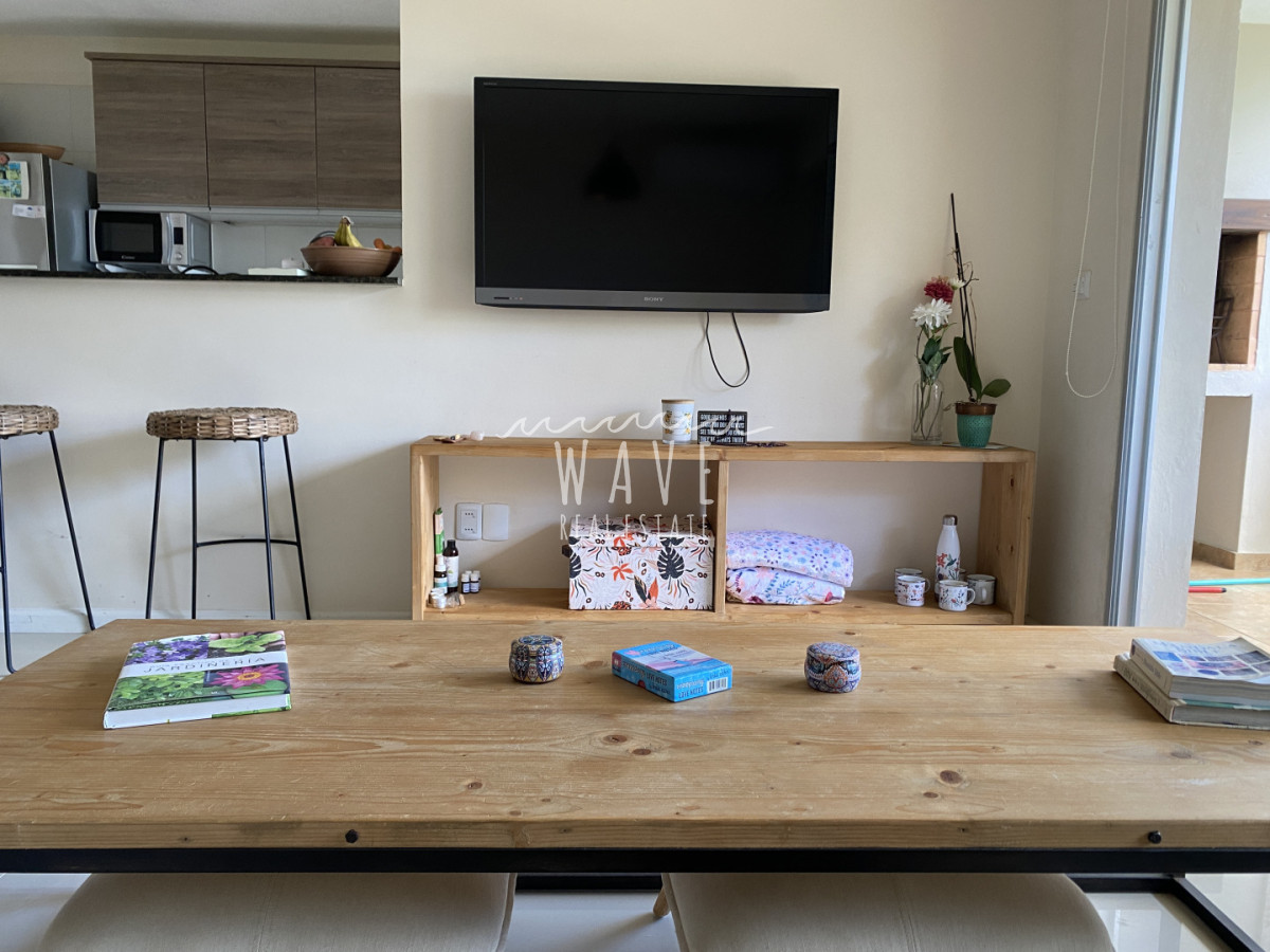 Apartamento ID.5393 - Venta de apartamento de 2 dormitorios en Rincón del Indio, Pda 23, orientación bosque con vista al mar, parrillero propio