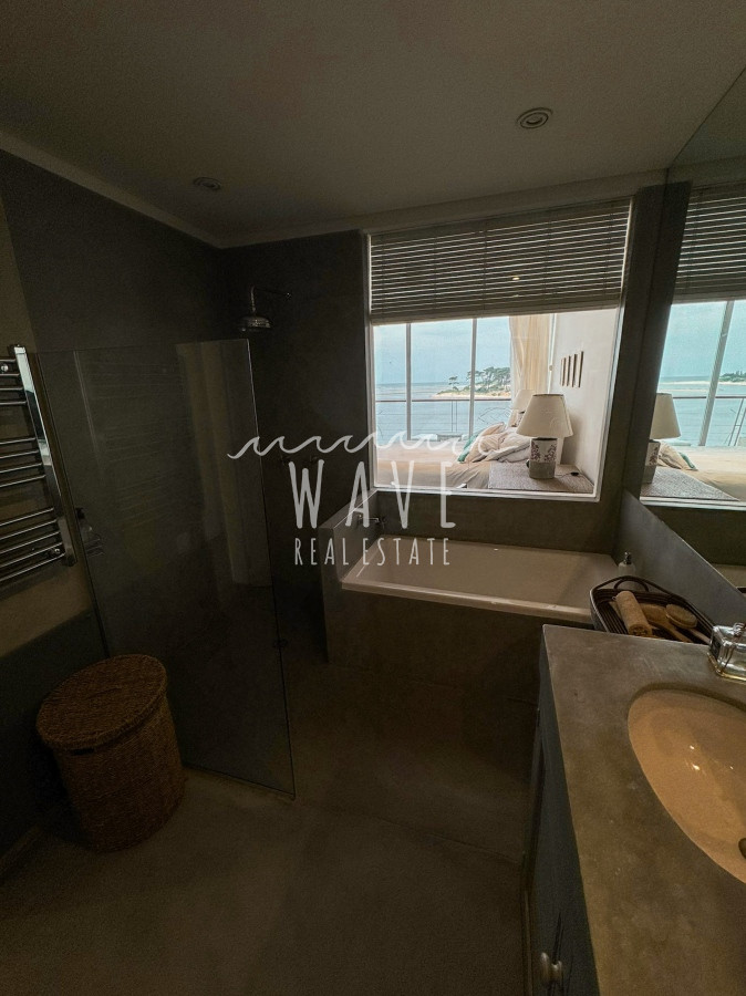 Apartamento ID.4370 - Venta y alquiler temporada apartamento de lujo con vista al mar 