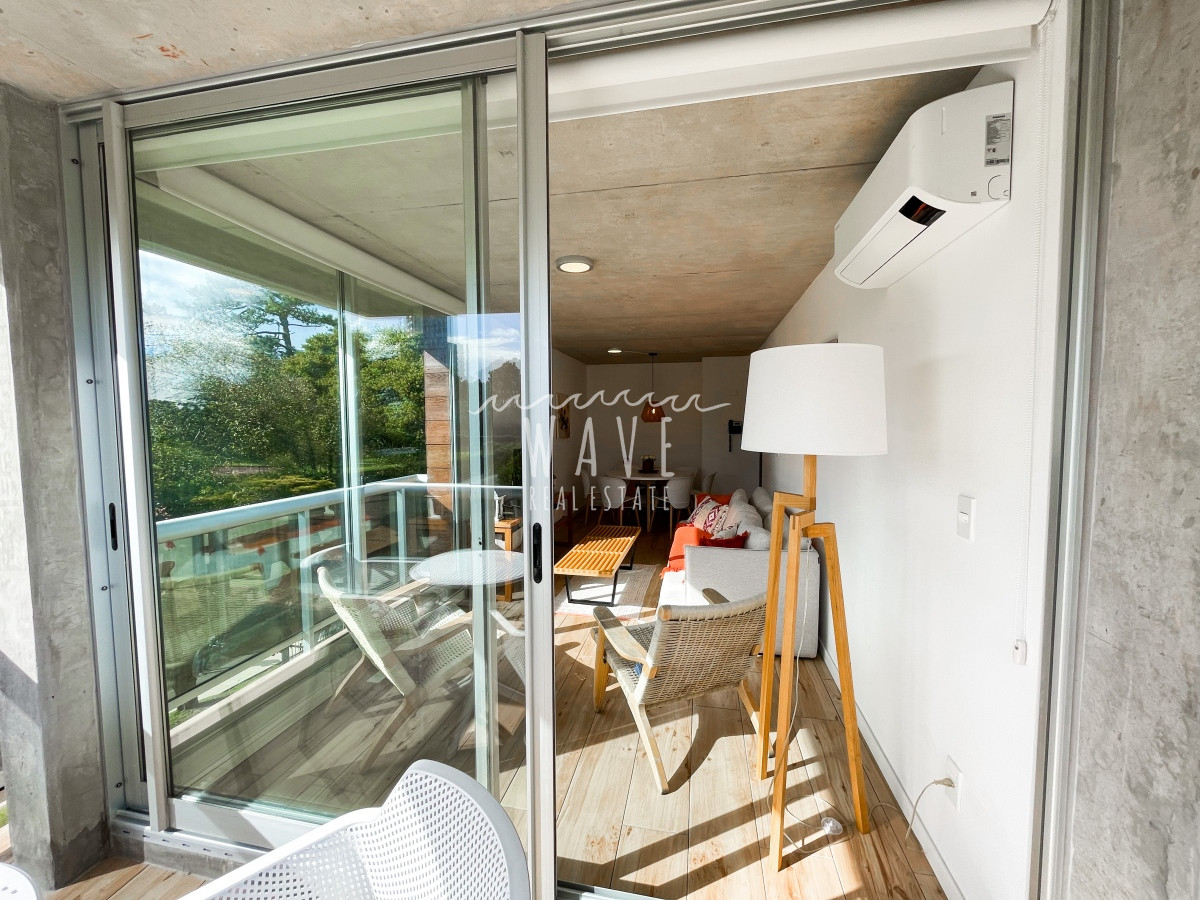 Apartamento ID.4199 - VENTA - Apartamento 1 dormitorio, terraza . Mansa , Punta del Este.