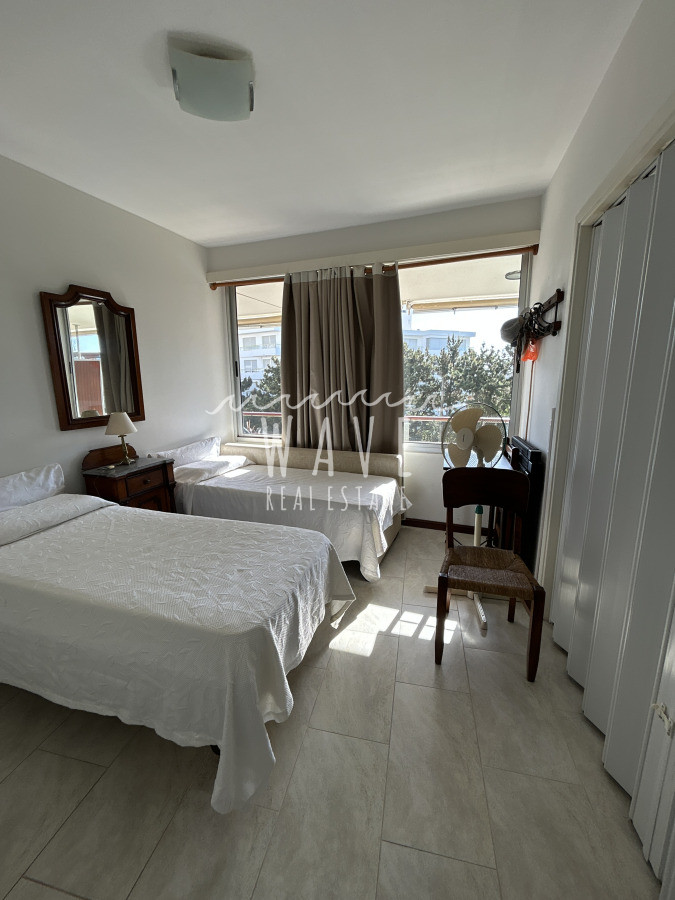 Apartamento ID.5065 - Venta de Apartamento de 3 dormitorios en Punta del Este