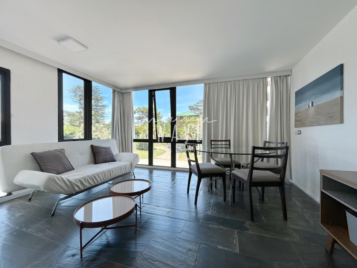 Apartamento ID.5377 - Venta apartamento 2 dormitorios, Punta del Este, playa brava