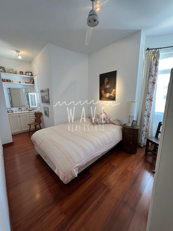 Apartamento ID.3965 - Venta de apartamento en Península, edificio emblemático, 3 dormitorios, reciclado.