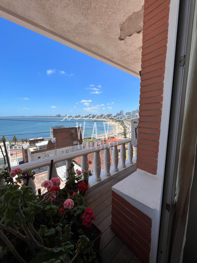 Apartamento ID.3965 - Venta de apartamento en Península, edificio emblemático, 3 dormitorios, reciclado.