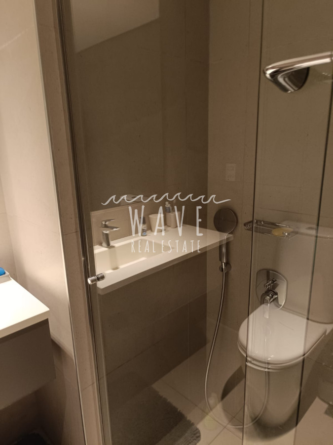 Apartamento ID.4547 - Alquiler  3 dorm en suite Playa Brava frente al mar