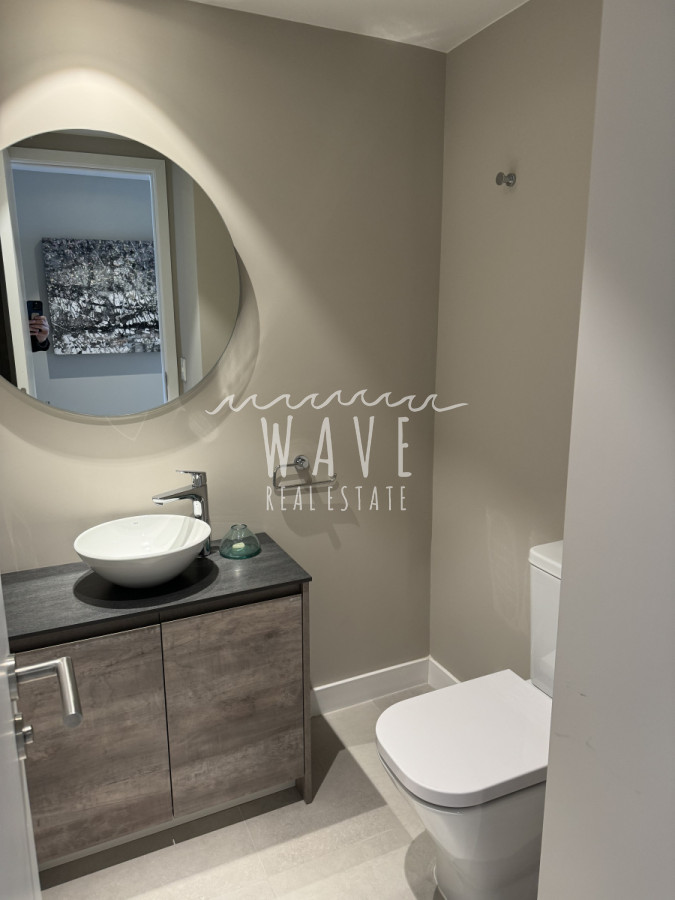 Apartamento ID.4070 - Venta departamento 3 Dorm playa mansa, Punta del este