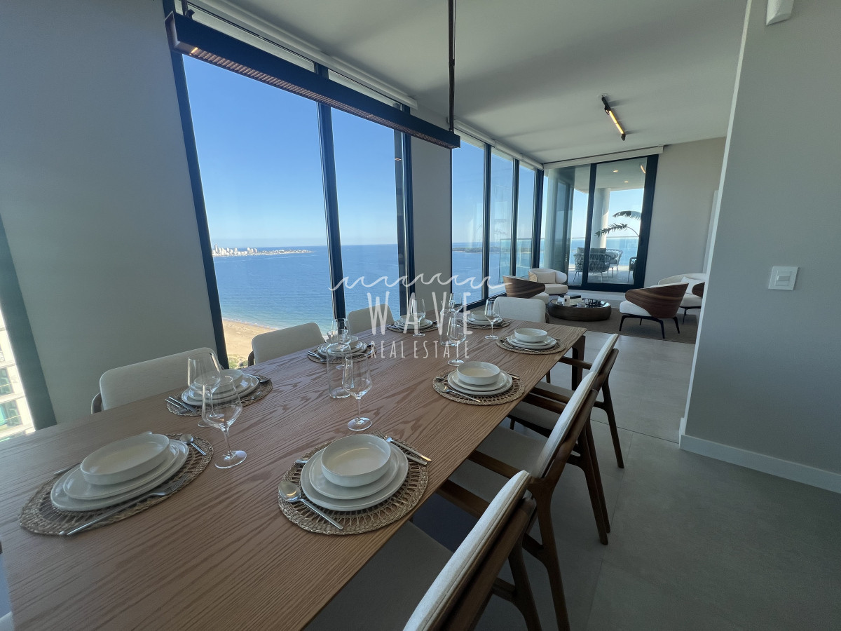 Apartamento ID.4765 - Venta Penthouse duplex, Playa Mansa, Punta del Este 