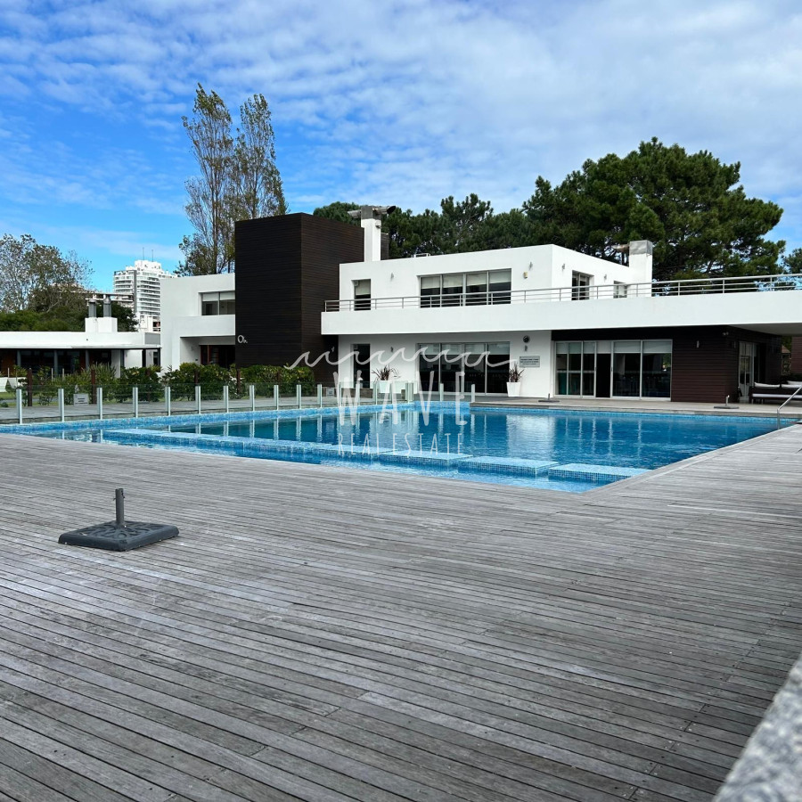 Apartamento ID.4904 - Venta apartamento 2 dormitorios 2 baños Ocean Drive