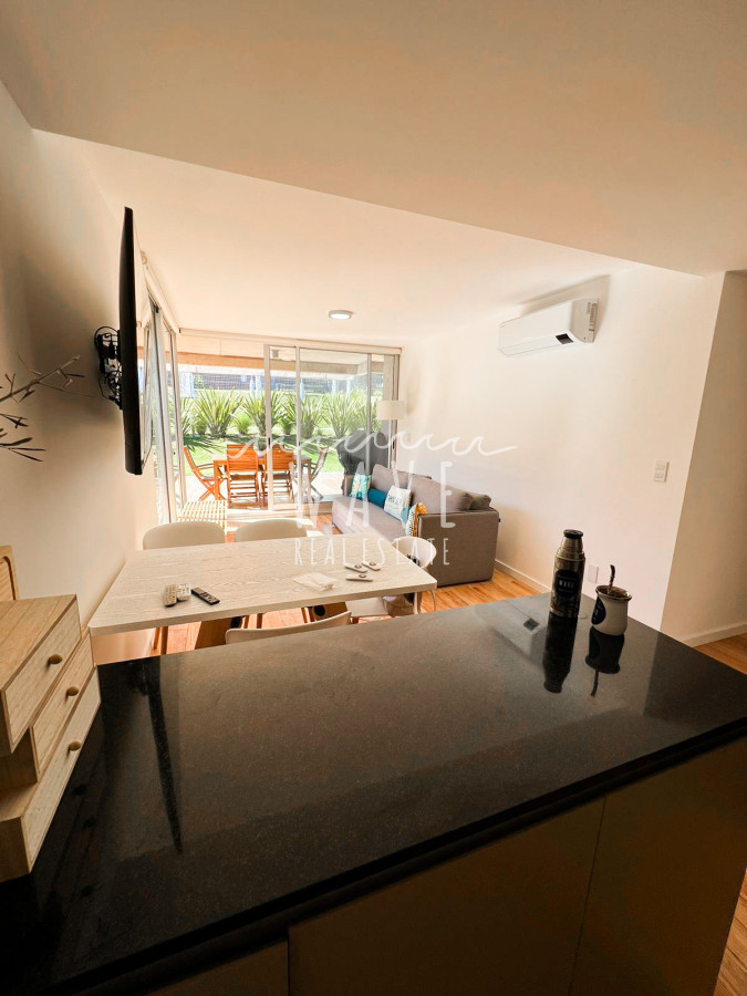 Apartamento ID.4198 - Hermoso apartamento esquinero 2 dormitorios, complejo con amenities